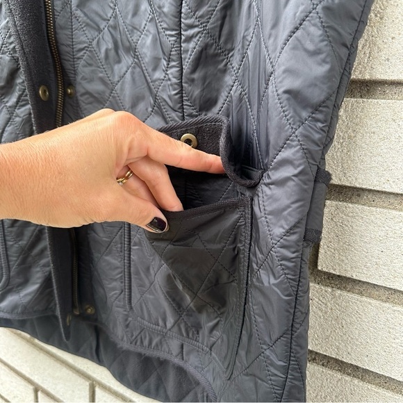 Talbots Black Diamond Quilted Fleece-Lined Vest Full Zip Snap Adjustable Waist - Picture 4 of 10